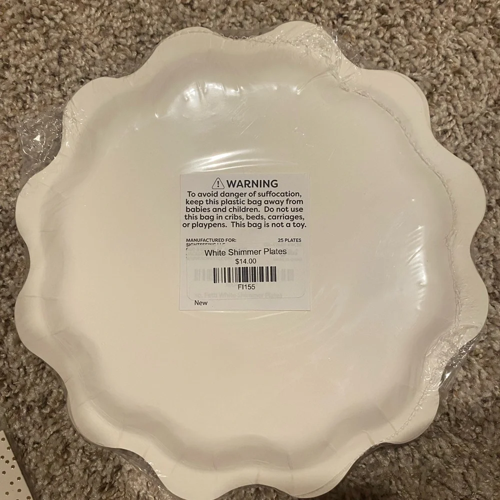 Xofetti shimmer party plates